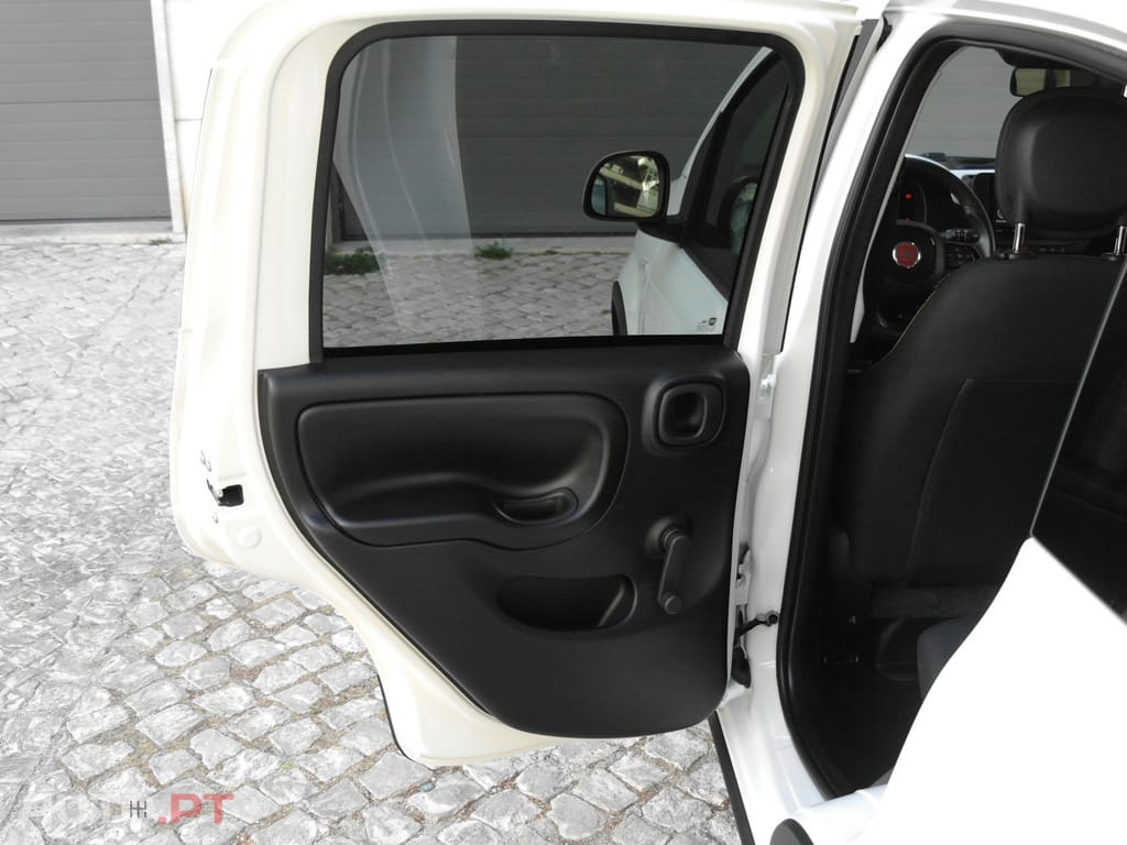 Fiat Panda Pandina 1.0 Hybrid — fotografia 14