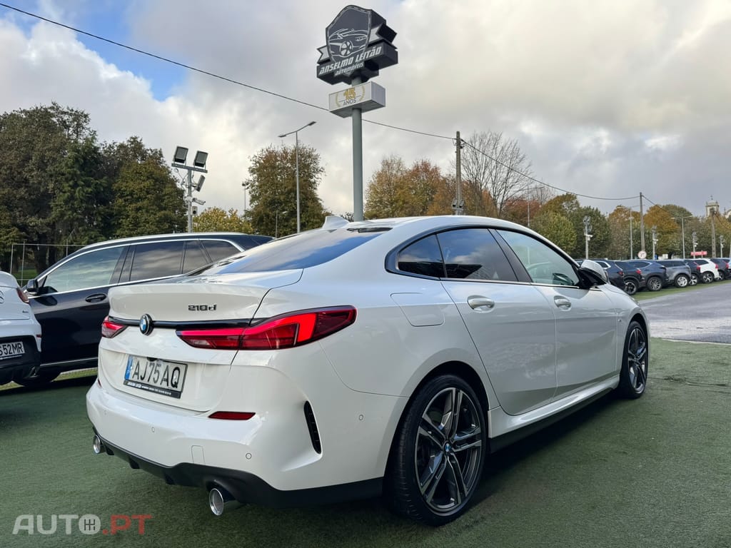 BMW 218 d Pack Desportivo M