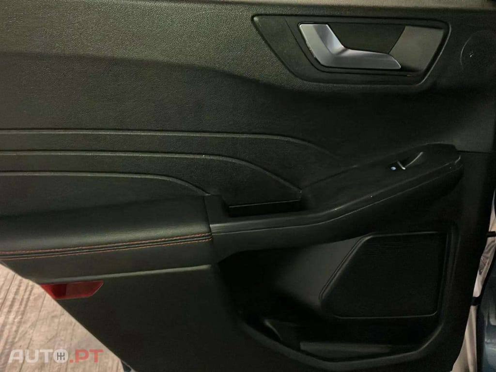 Ford Kuga 1.5 EcoBoost ST-Line X