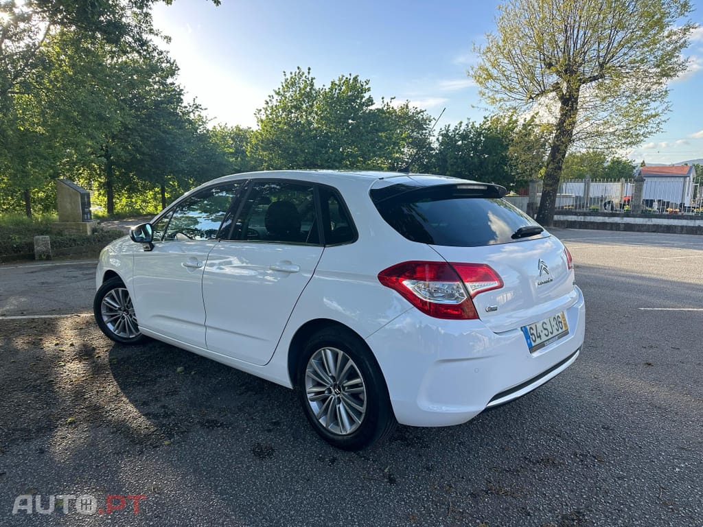 Citroen C4 1.6 e-HDi Exclusive J17 CMP6