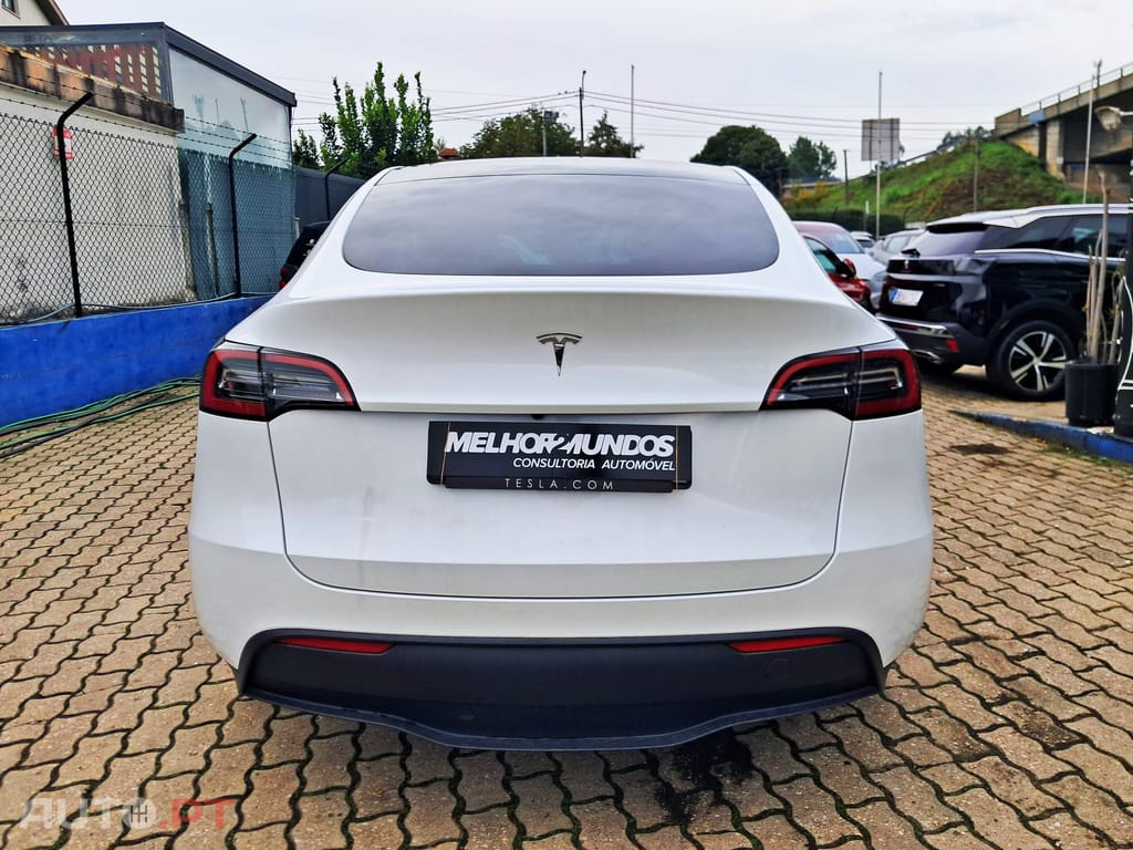 Tesla Model Y Tração Traseira