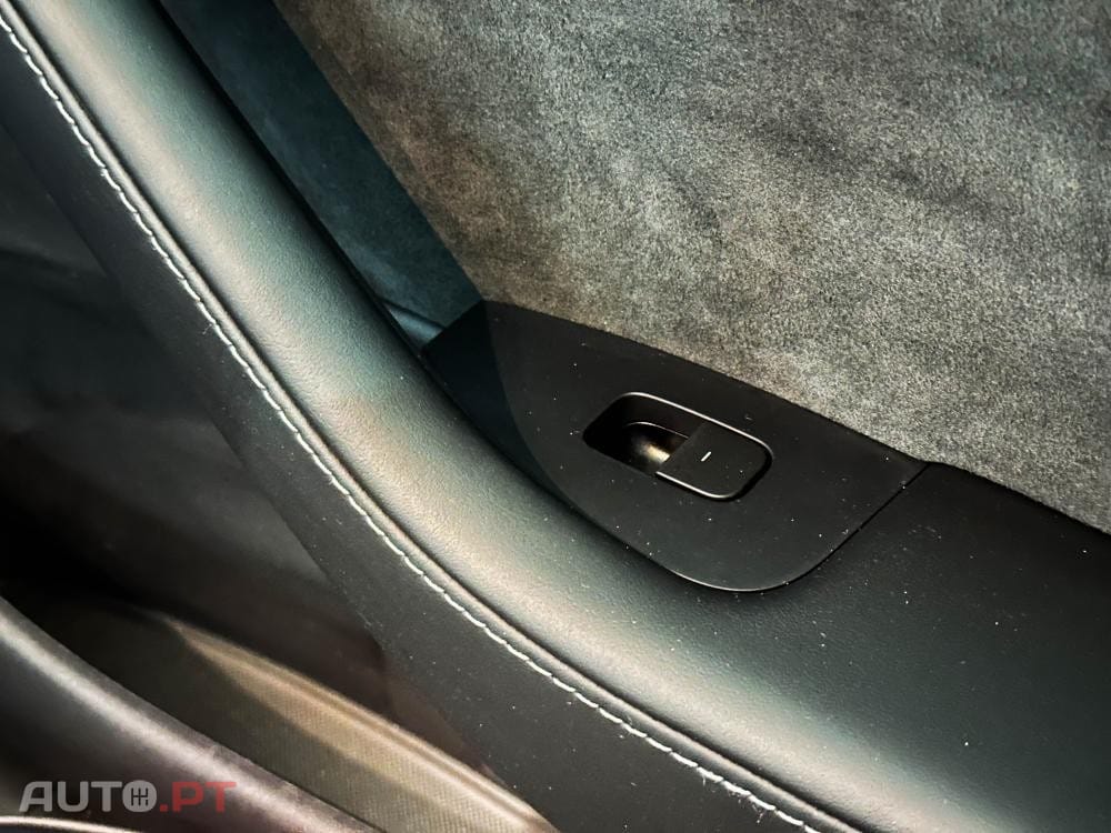 Tesla Model 3 Long Range AWD Dual Motor