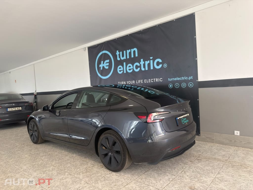 Tesla Model 3 Tração Traseira Premium