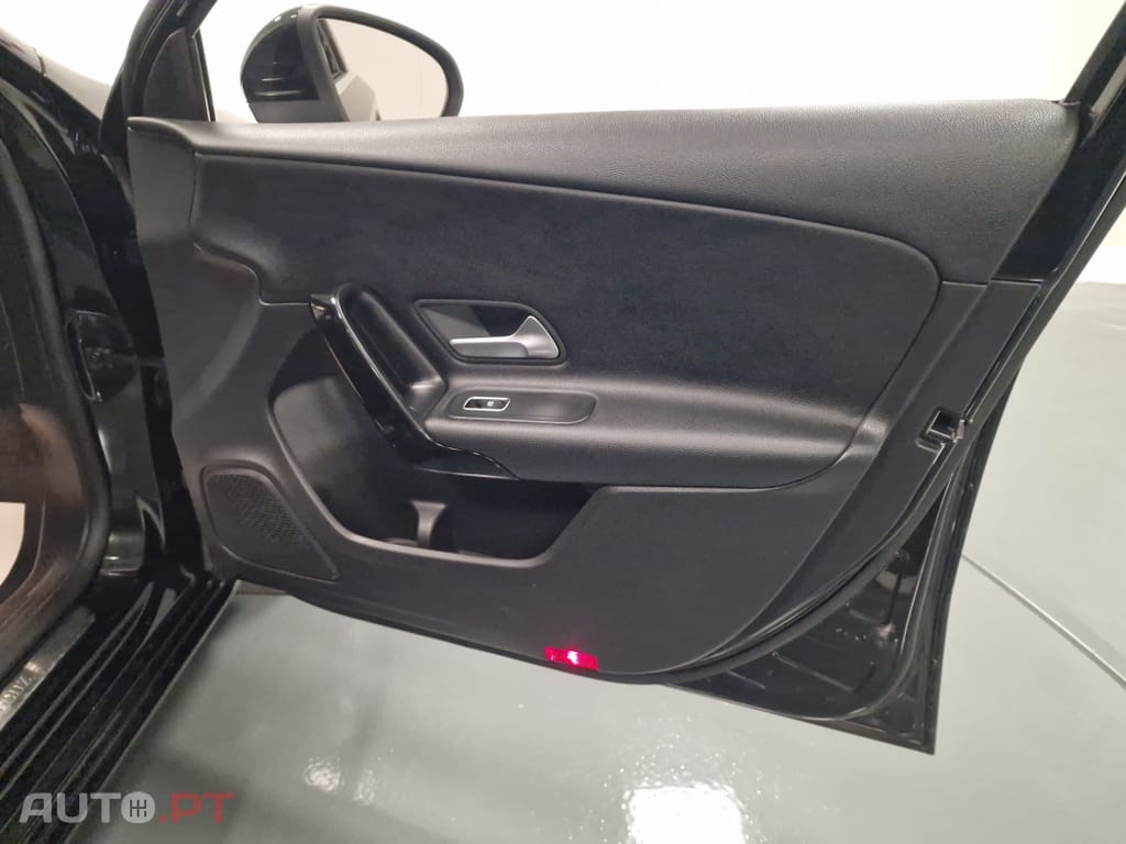Mercedes-Benz A 180 d Style Plus Aut.
