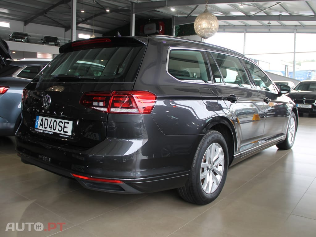 Volkswagen Passat Variant 1.6 TDi Confortline DSG
