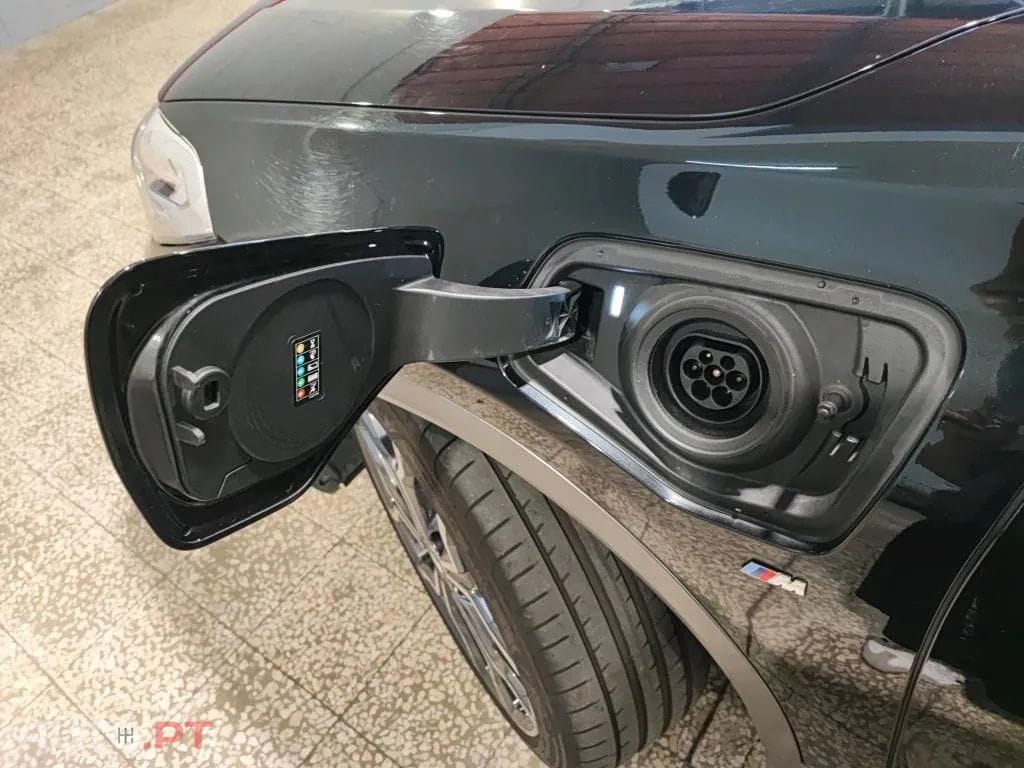 BMW X2 25 e xDrive Pack M
