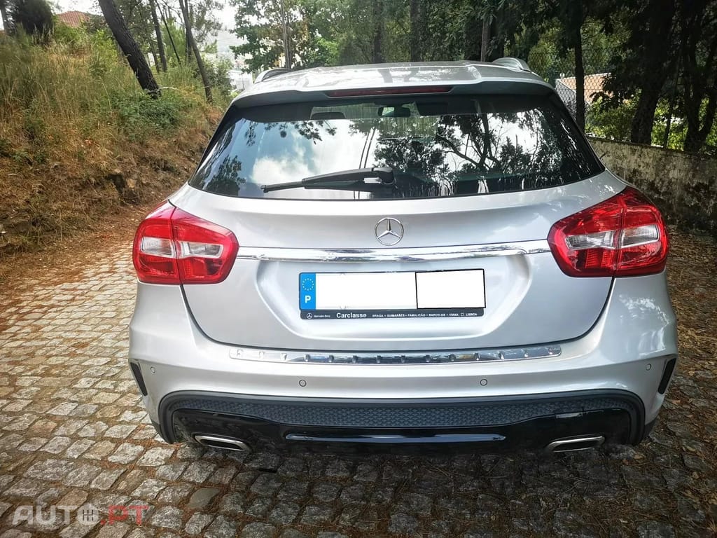 Mercedes-Benz GLA 180 CDI AMG Line — fotografia 6