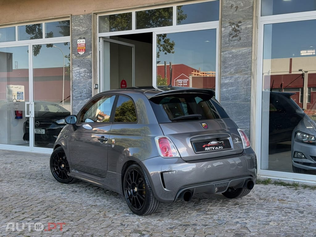 Abarth 595 Competizione