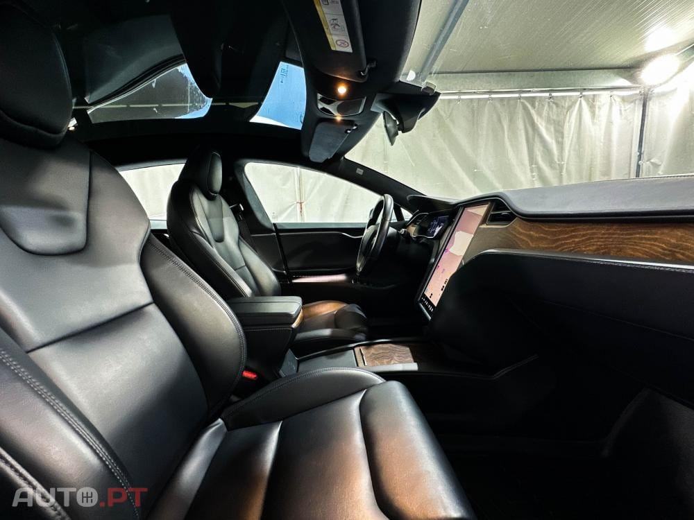 Tesla Model S Long Range AWD