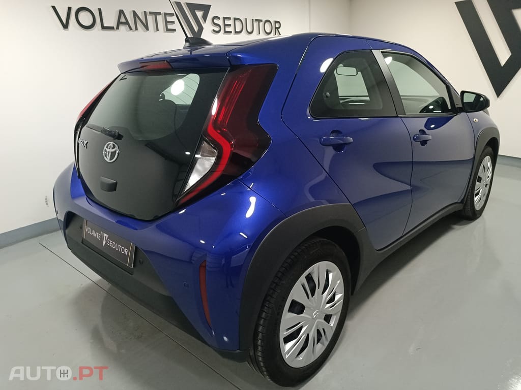 Toyota Aygo X Play