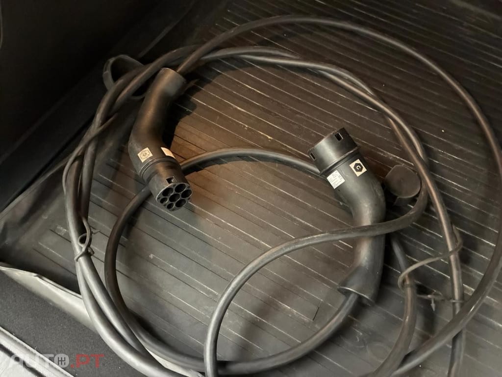 Peugeot 3008 1.6 Hybrid GT e-EAT8