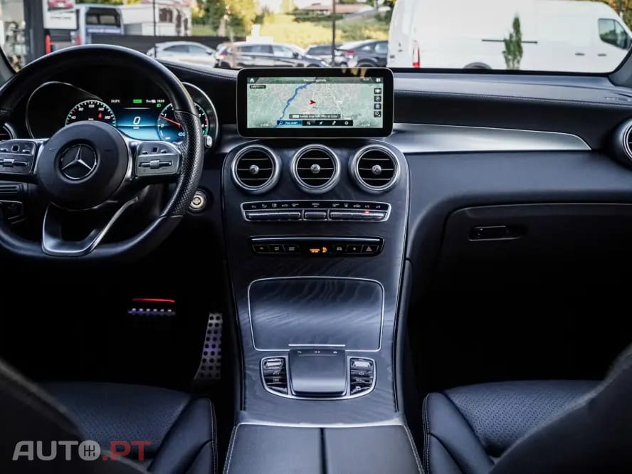 Mercedes-Benz GLC 300 de Coupe 4Matic 9G-TRONIC AMG Line