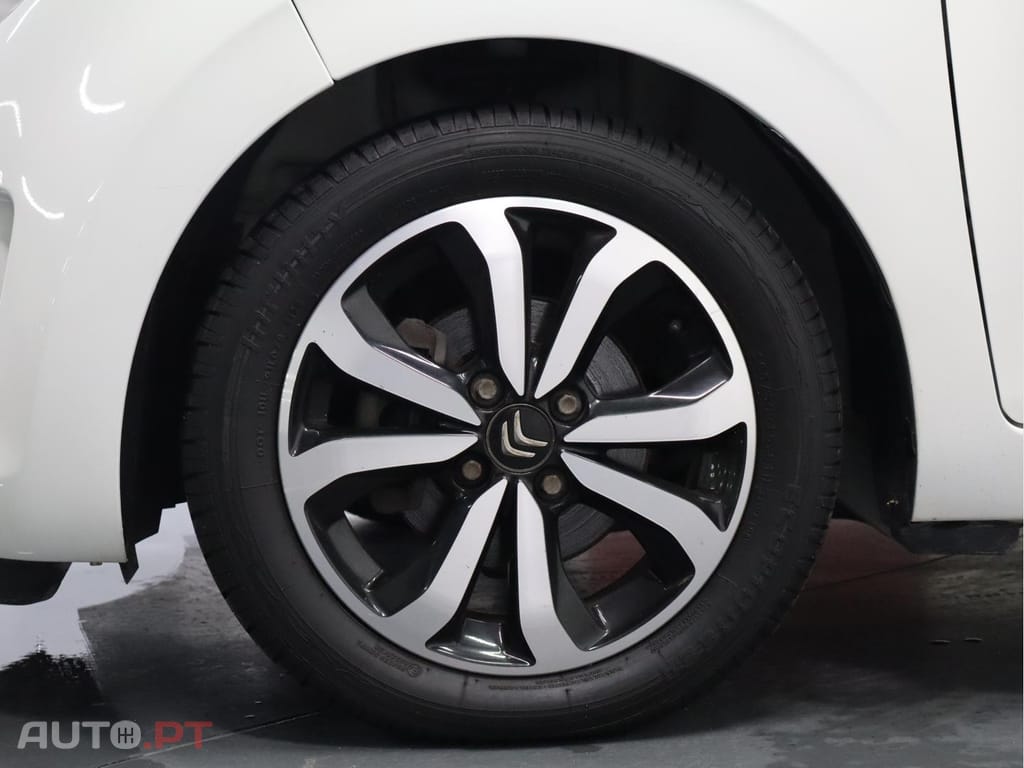 Citroen C1 1.0 VTi 72 SHINE