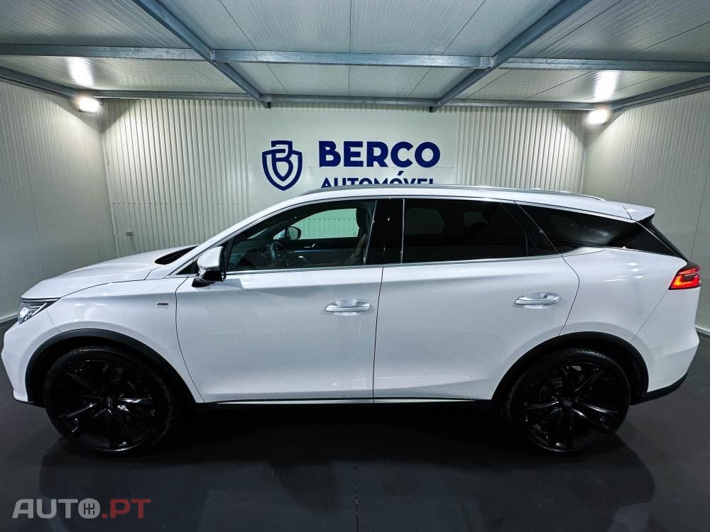 BYD Tang Flagship 4WD