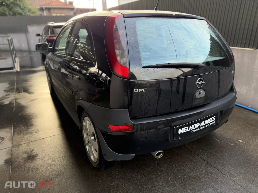 Opel Corsa 1.2 16V Sport
