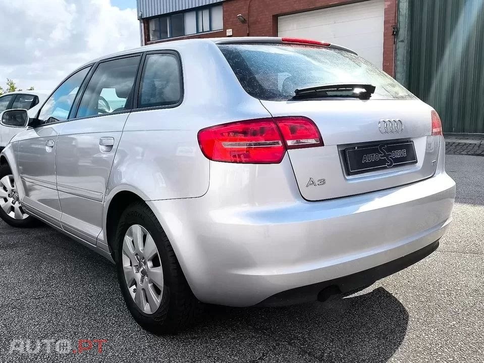 Audi A3 Sportback 1.6 TDI Attraction Business Line