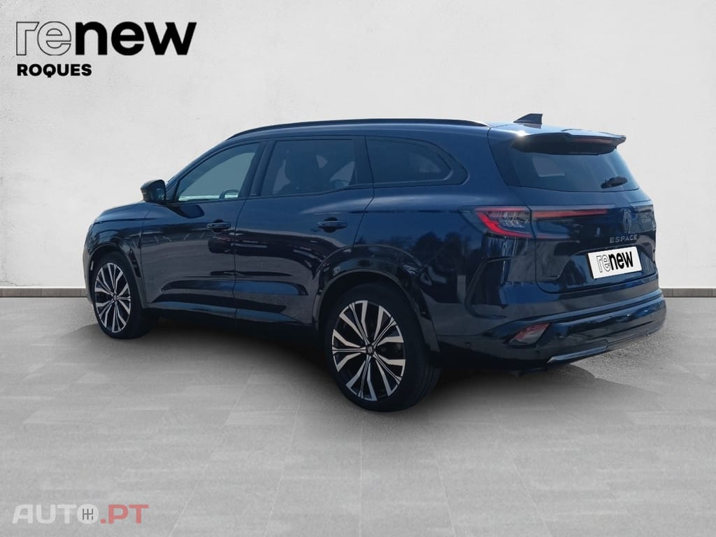 Renault Espace E-Tech Iconic 1.2 Full Hybrid 200cv