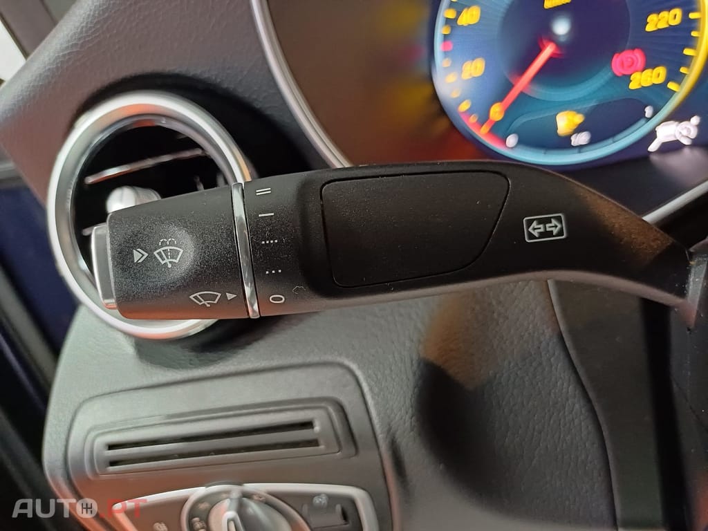 Mercedes-Benz GLC 300 DE AMG LINE 4MATIC