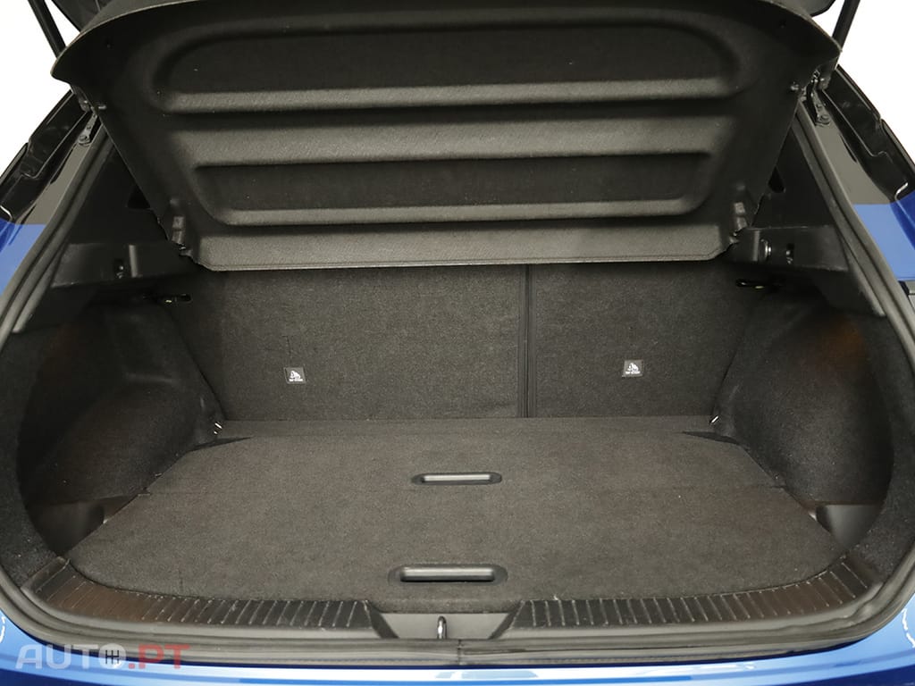 Nissan Qashqai Qashqai 1.3 DIG-T N-Connecta LED Xtronic