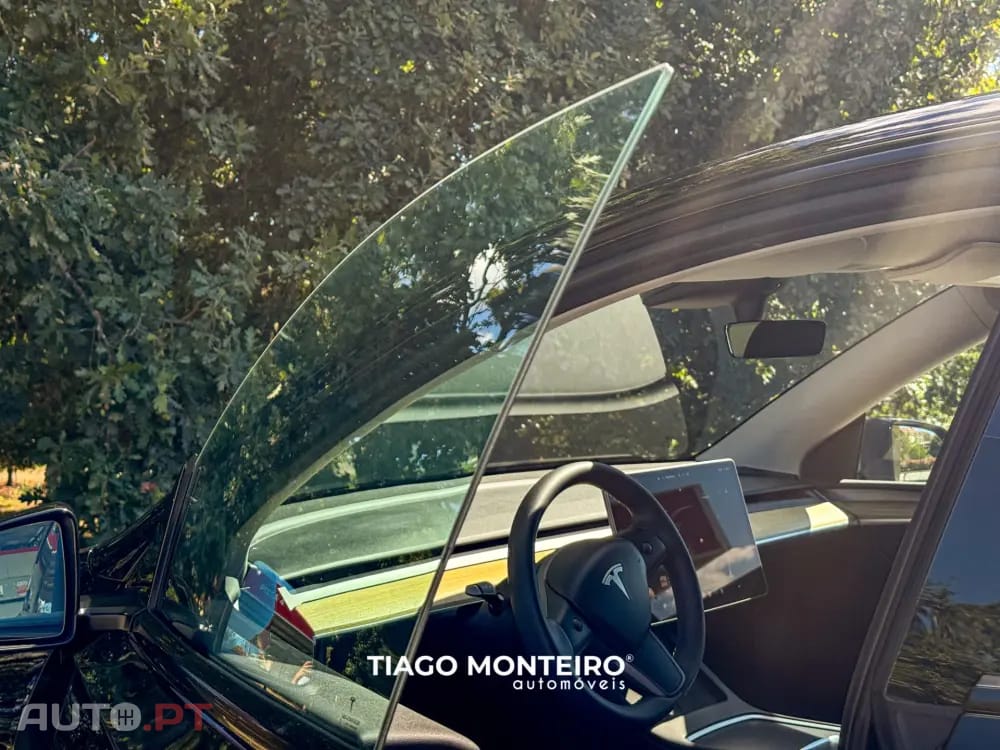 Tesla Model Y Tração Traseira