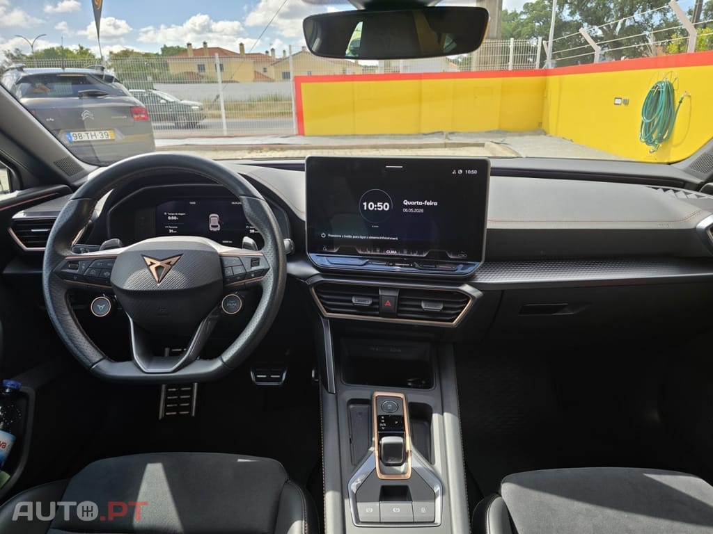 Cupra Leon 1.5 eTSI MID DSG
