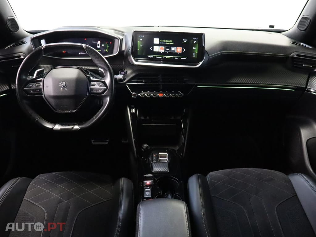 Peugeot 2008 1.5 BlueHDi GT EAT8