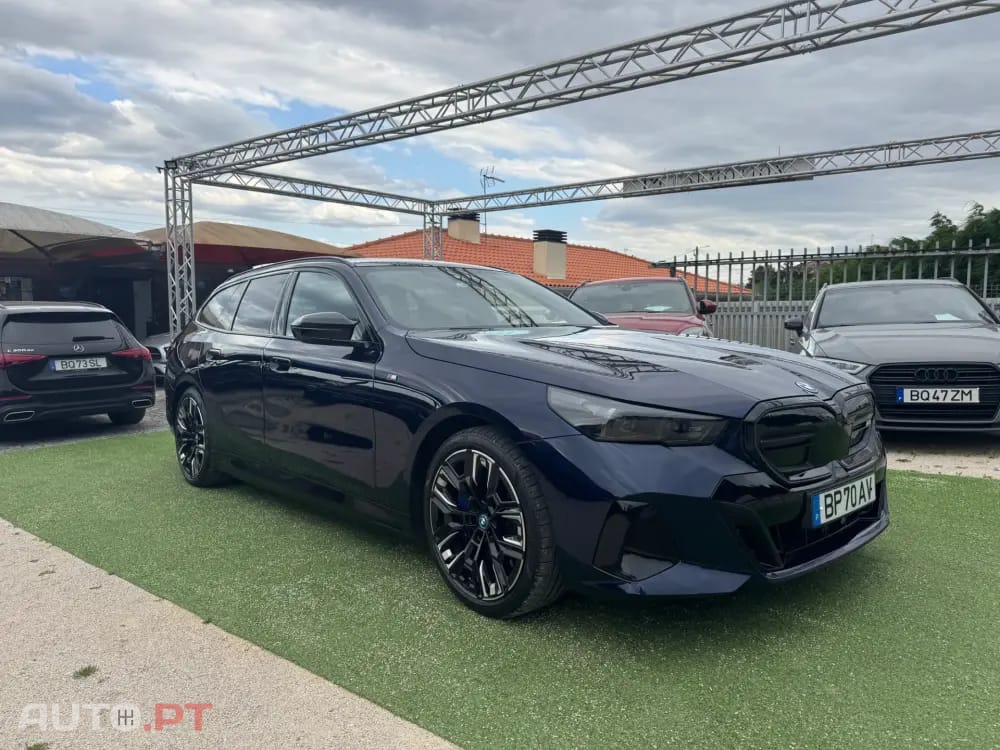 BMW i5 M60
