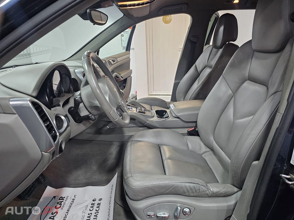 Porsche Cayenne Tiptronic