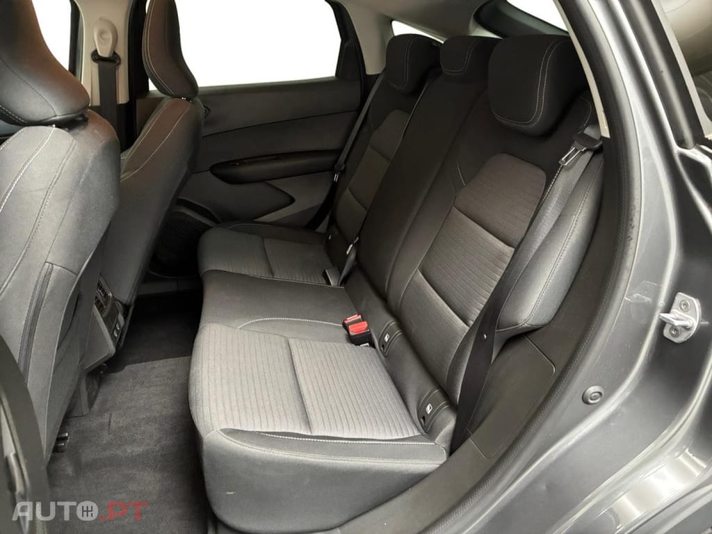 Renault Arkana 1.3 Hybrid Evolution EDC