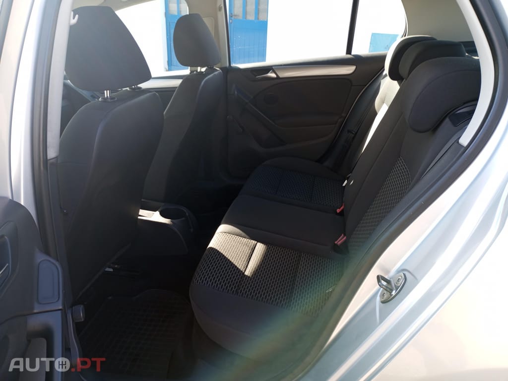 Volkswagen Golf golf