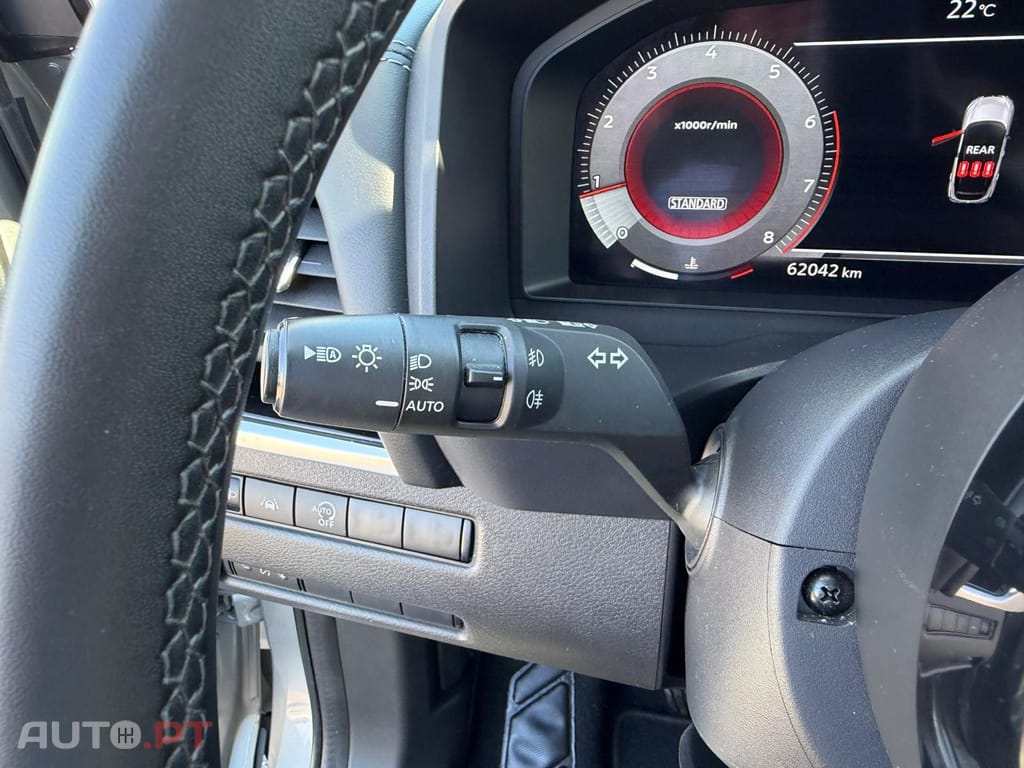 Nissan Qashqai 1.3 DIG-T N-Connecta LED