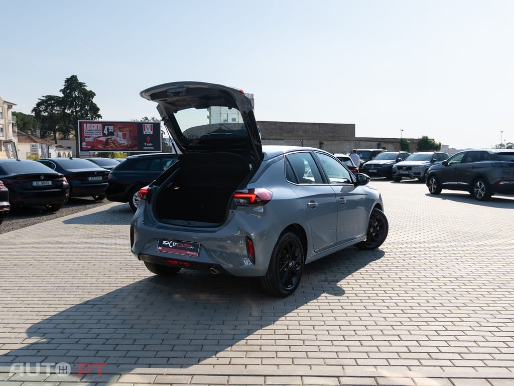 Opel Corsa 1.2 T GS Line Aut.