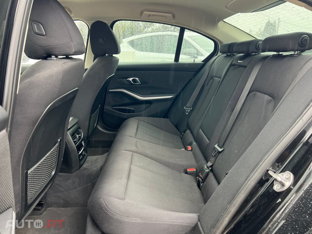 BMW 330 e Corporate Edition Auto