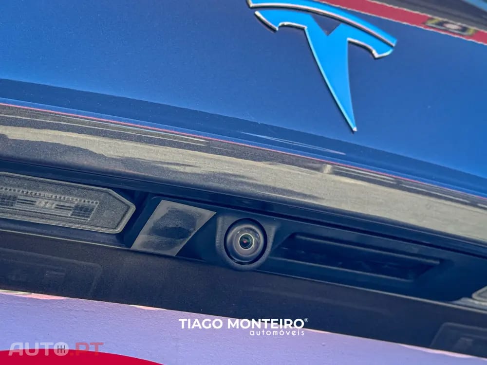 Tesla Model 3 Long Range AWD Dual Motor