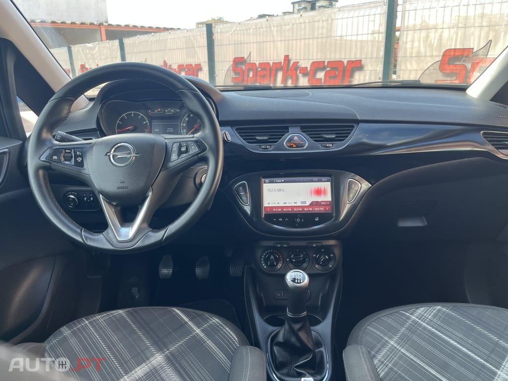 Opel Corsa 1.0 T Color Edition
