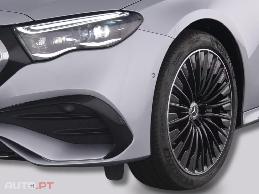 Mercedes-Benz E 300 T e AMG I.V.A DEDUTÍVEL