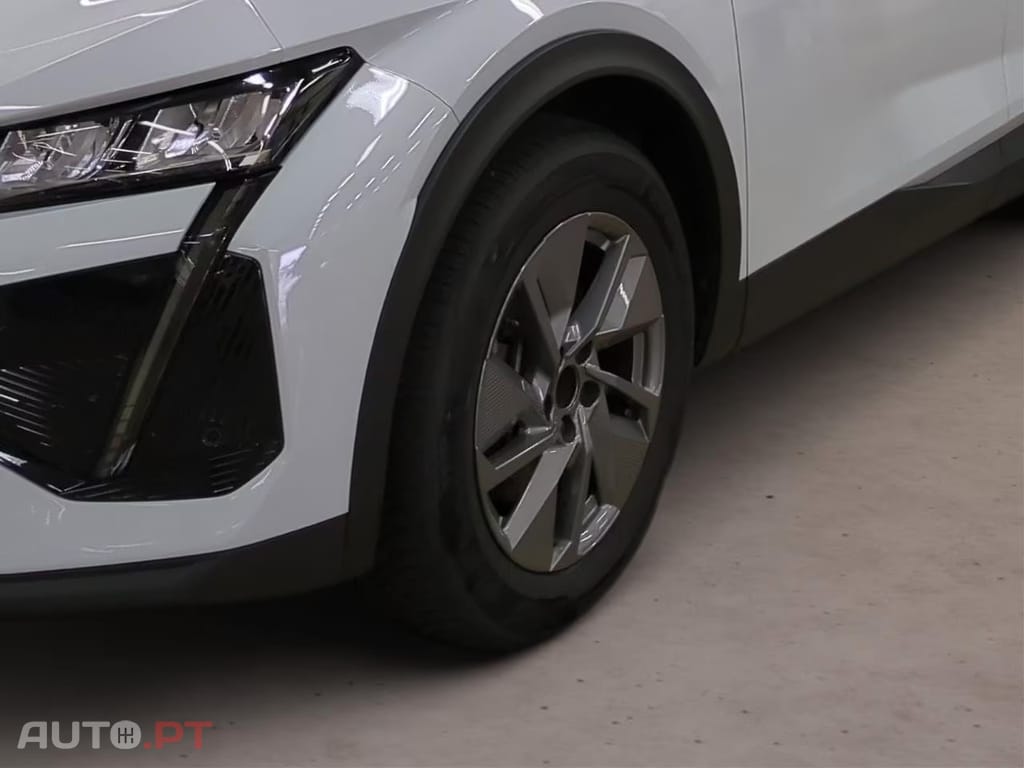 Peugeot 408 1.6 Hybrid Allure e-EAT8