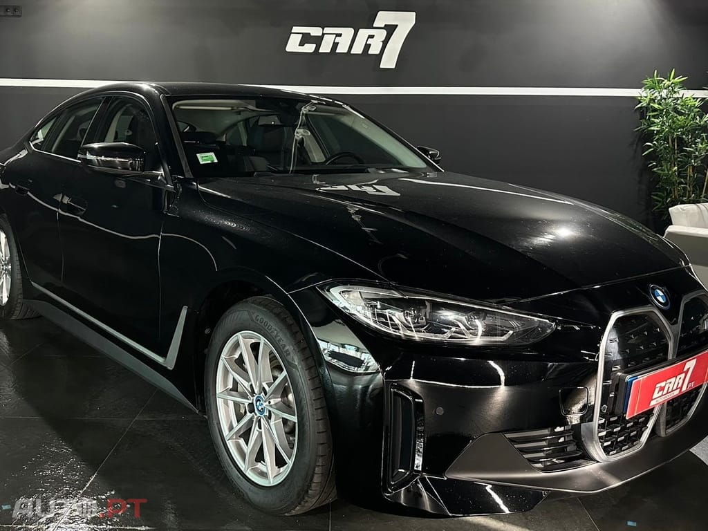 BMW i4 eDrive40