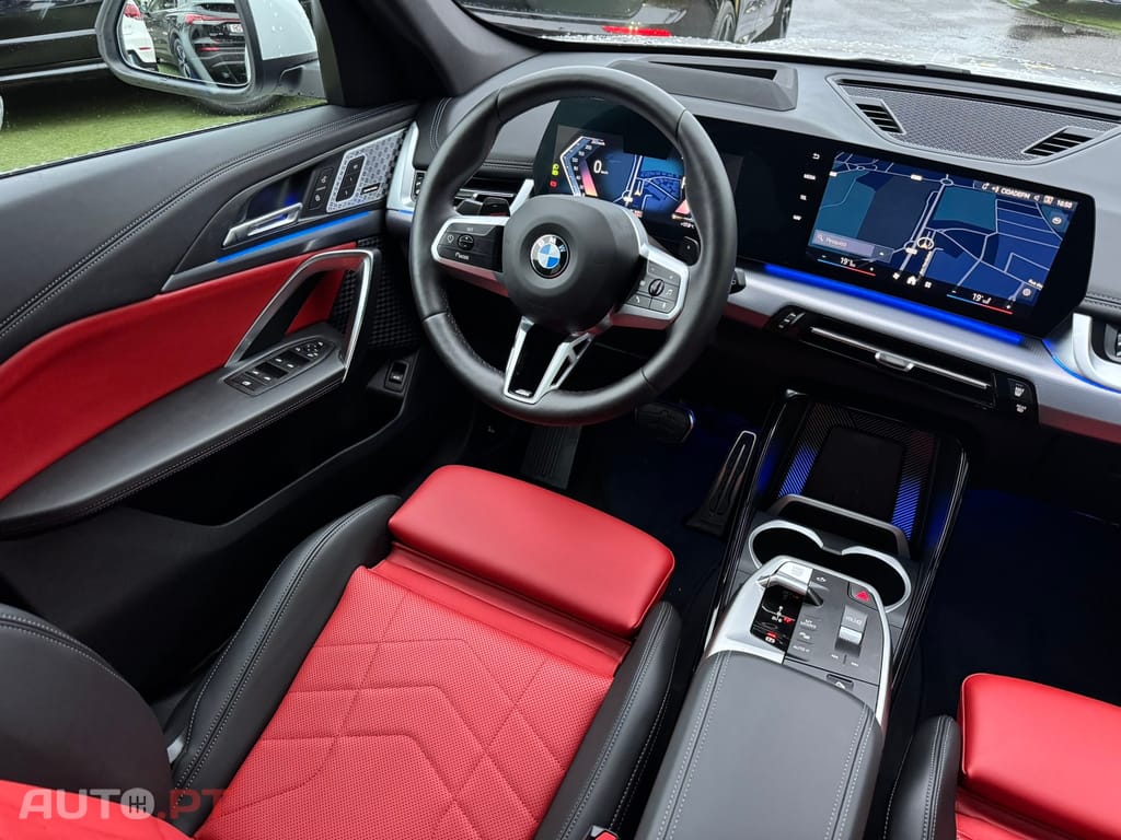 BMW X1 sDrive18d Pack Desportivo M