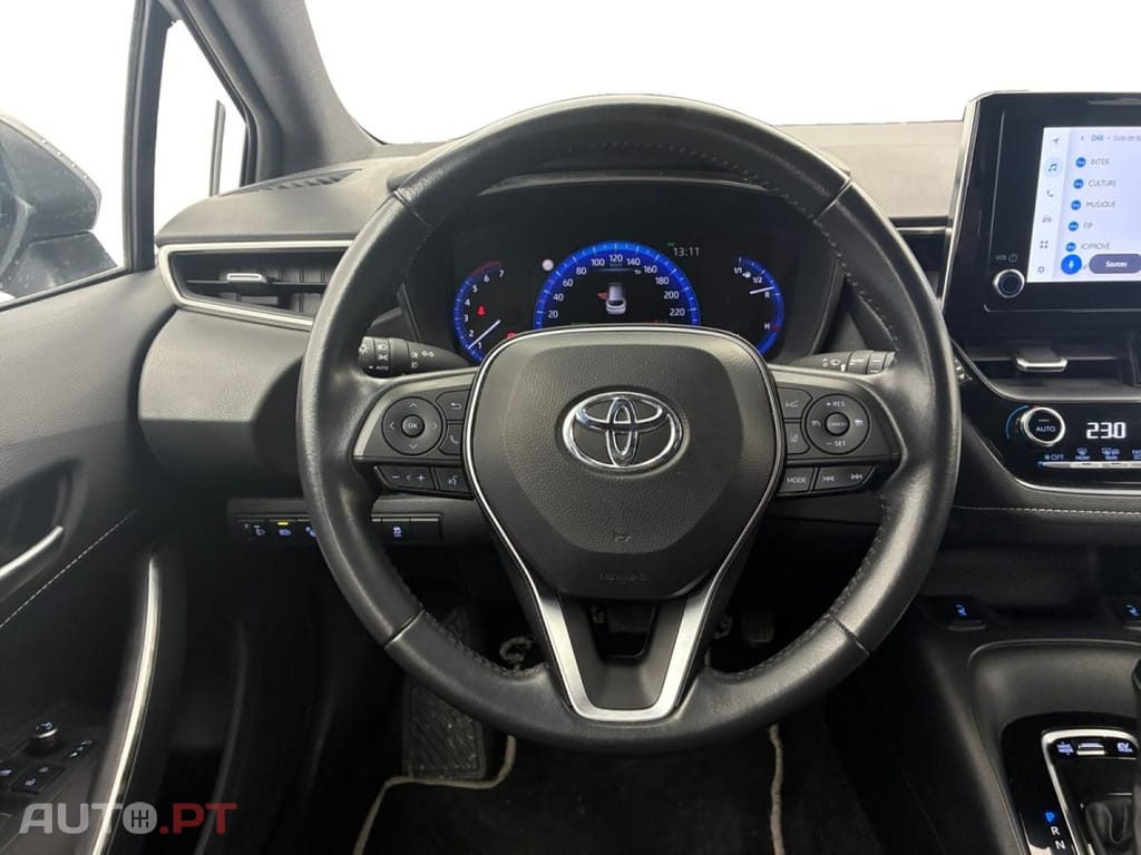 Toyota Corolla TS 1.8 Hybrid Dynamic