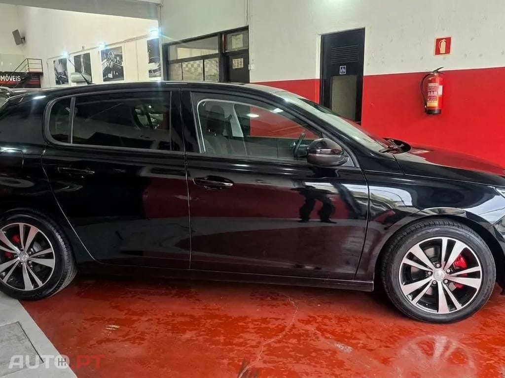 Peugeot 308 1.2 PureTech Allure