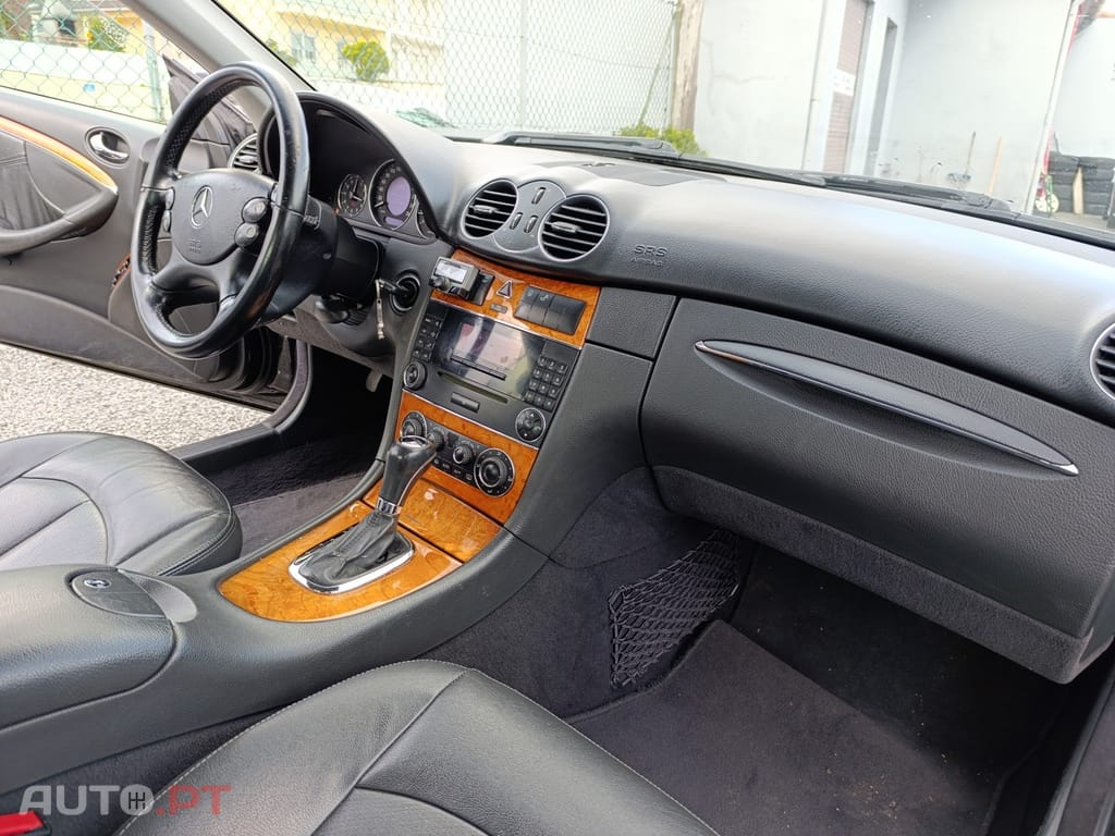 Mercedes-Benz CLK 200 Coupe Kompressor Auto Elegance