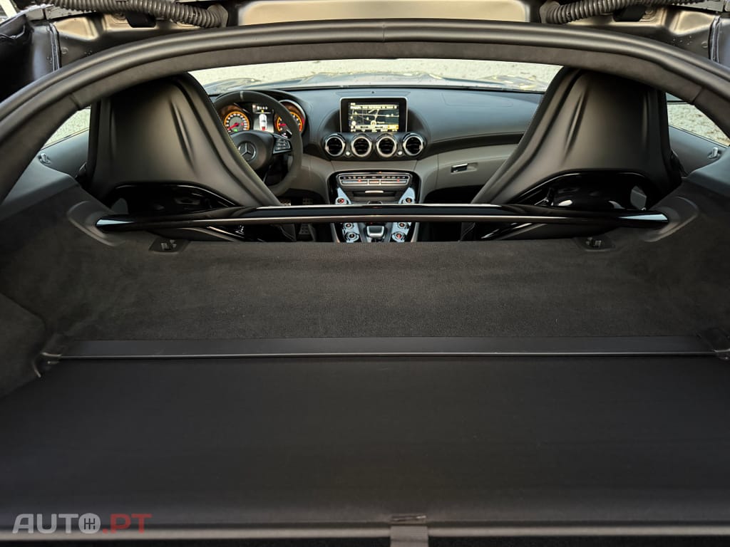 Mercedes-Benz AMG GT Outro