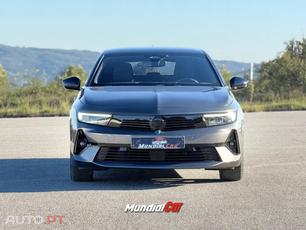 Opel Astra 1.2 T GS Line