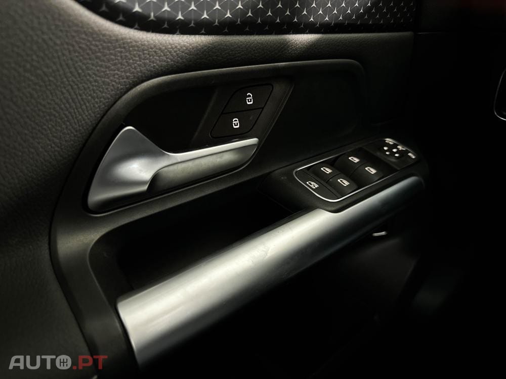 Mercedes-Benz GLA 250 e 8G-DCT Progressive