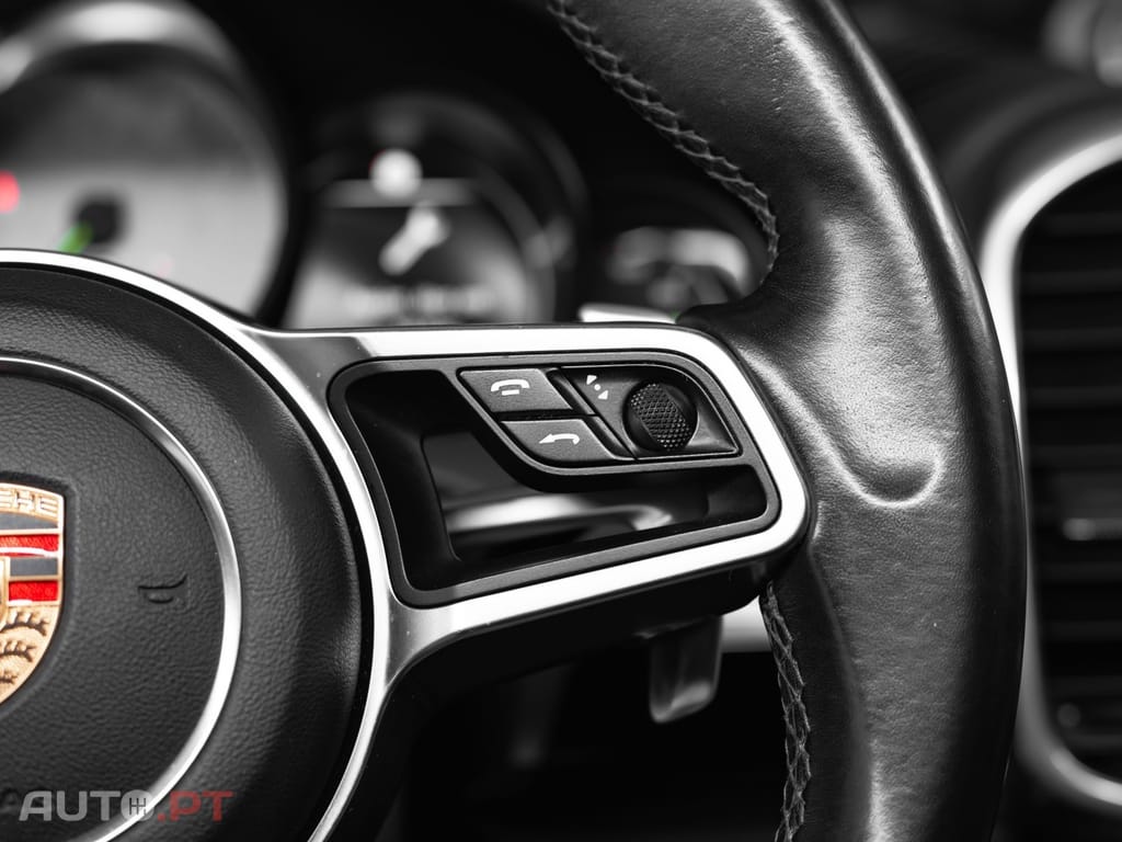 Porsche Cayenne S E-Hybrid