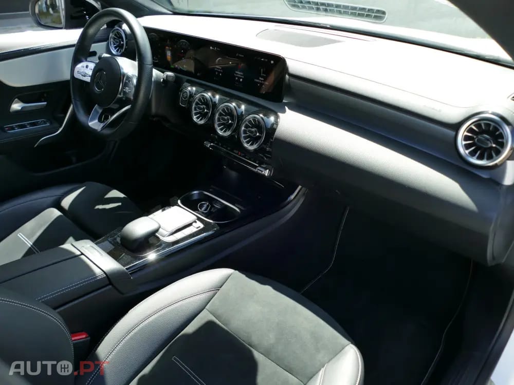 Mercedes-Benz CLA 250 e Shooting Brake AMG Line