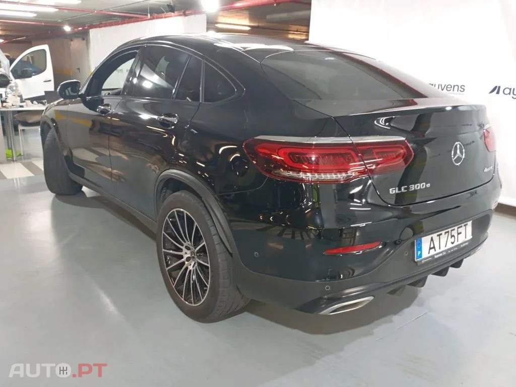 Mercedes-Benz GLC 300 e Coupé 4Matic