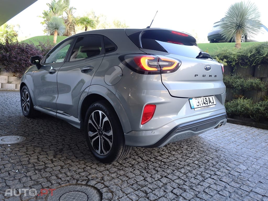 Ford Puma EcoBoost MHEV ST-Line Aut