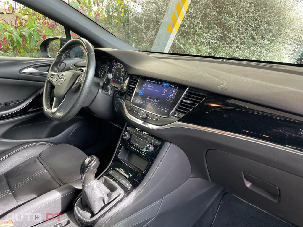 Opel Astra Sports Tourer 1.2 T Elegance